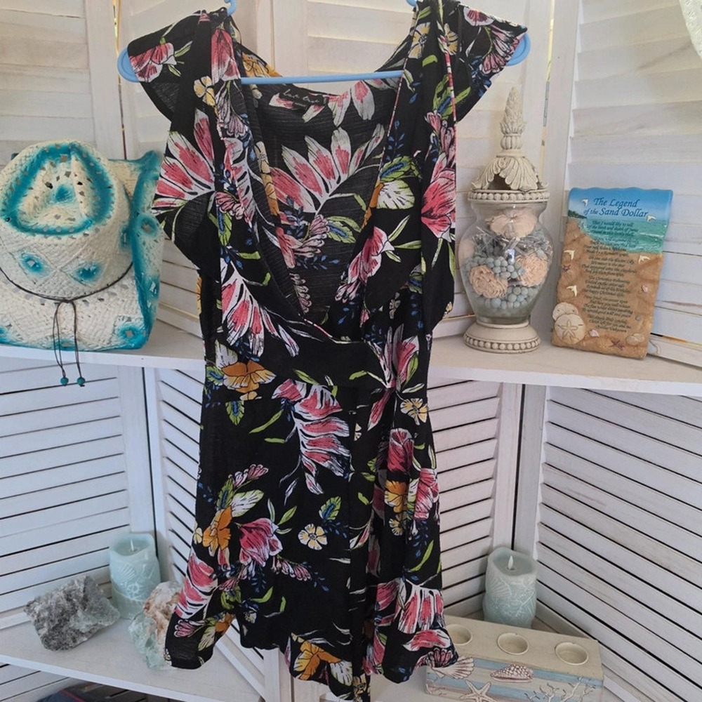 Lovetree Black Floral Romper Size L | Festival, Boho, Romantic, Feminine